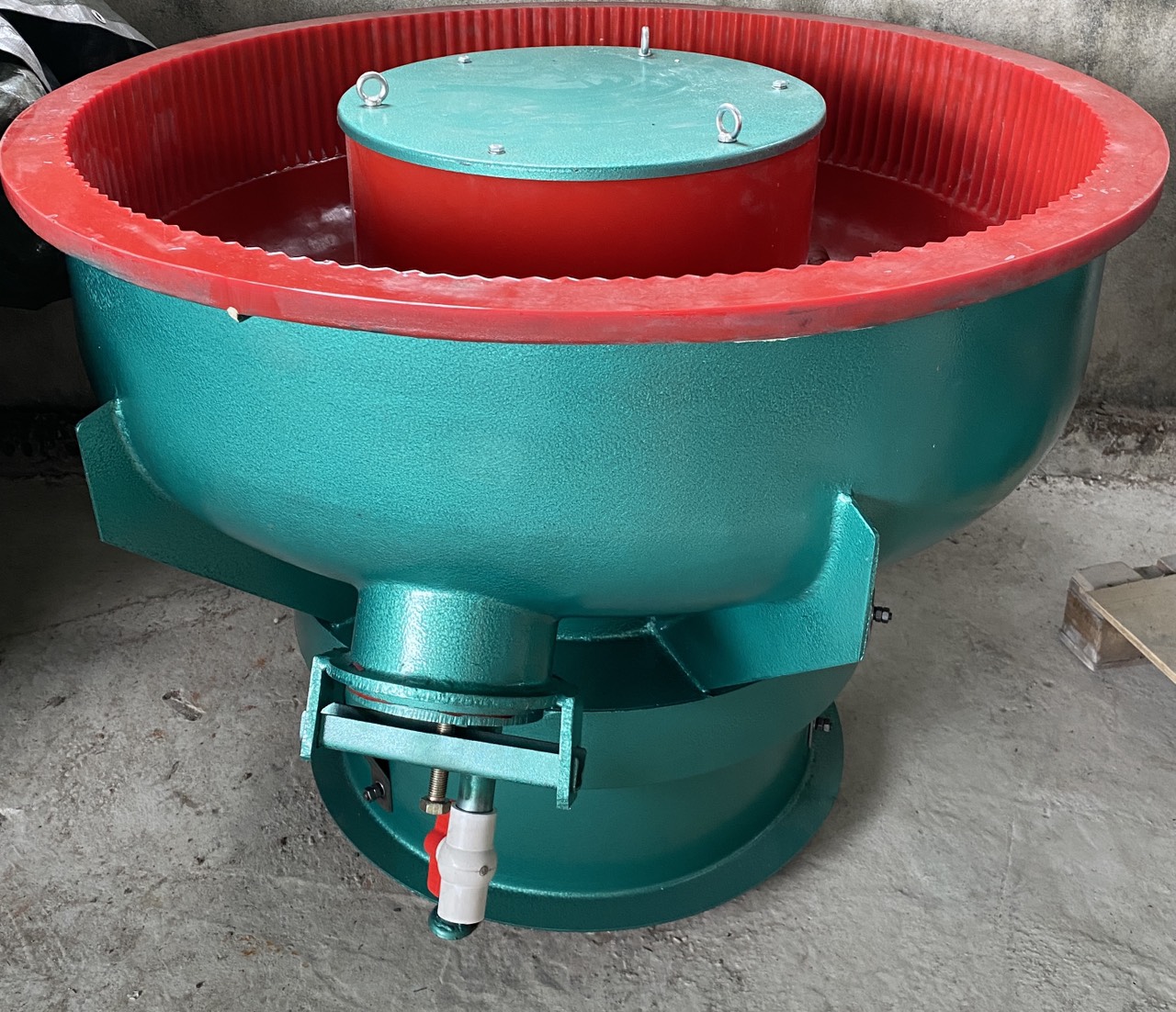 Máy rung lồng U